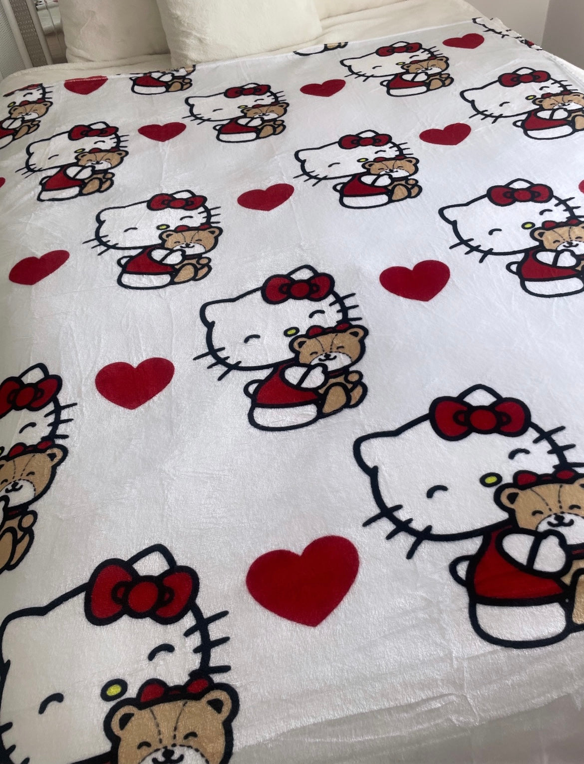 White XL love blanket